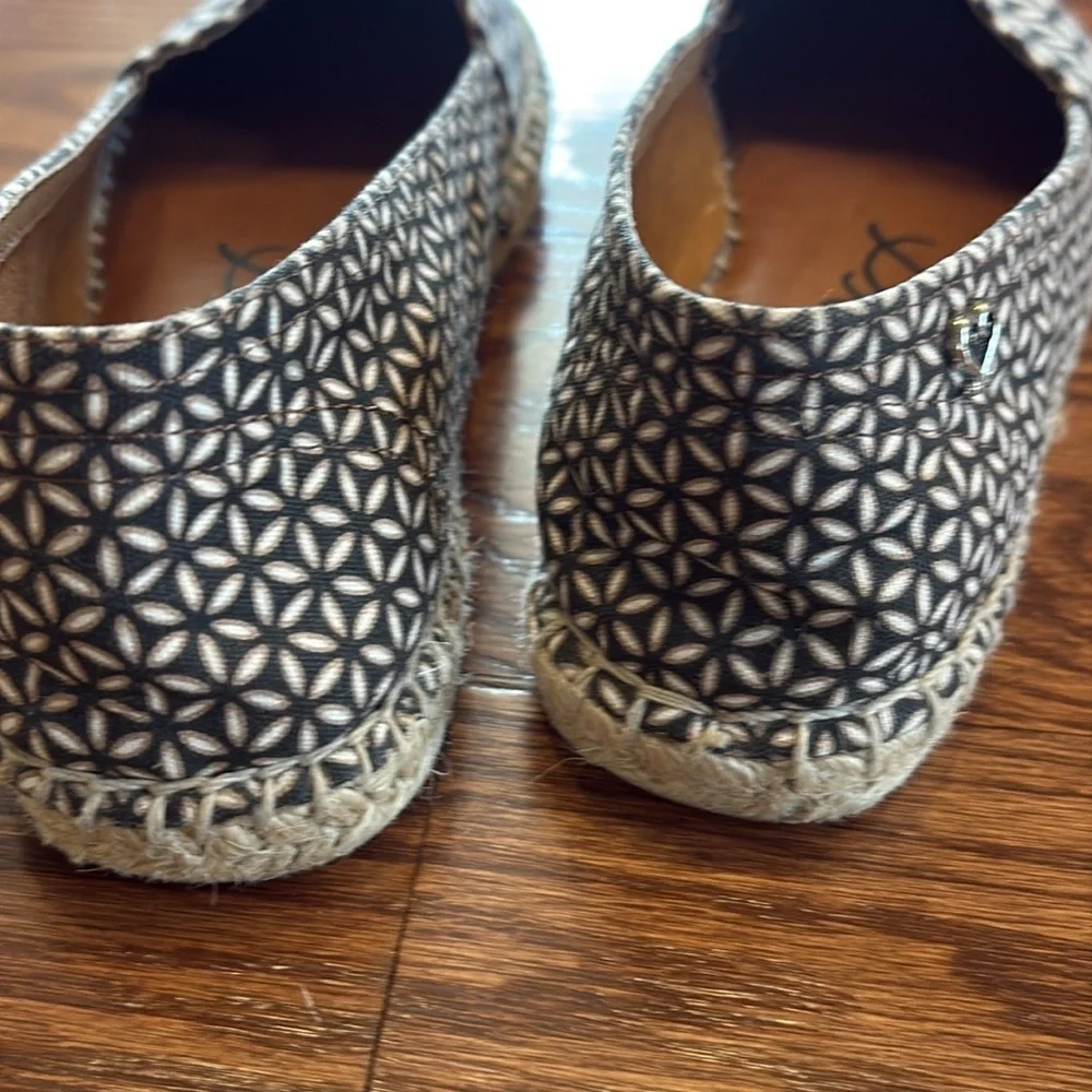 Brighton Black tan Rattan canvas Espadrilles fabric upper leather insole slip on